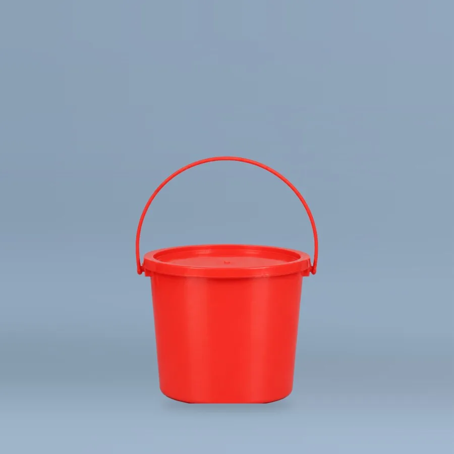 6 Kg Signature Series red plastic bucket with red lid and handle