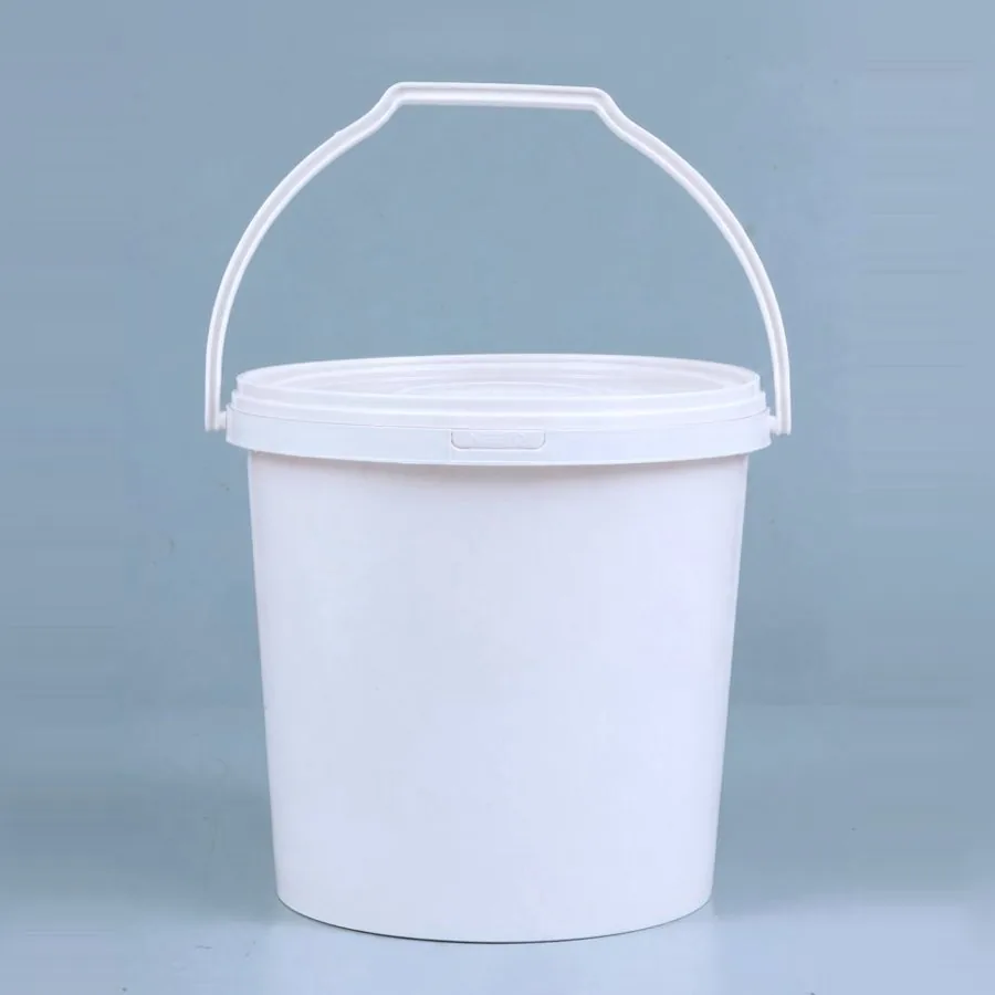 Smart Series 12 litre white plastic bucket with lid and carry handle, by Majid Industries